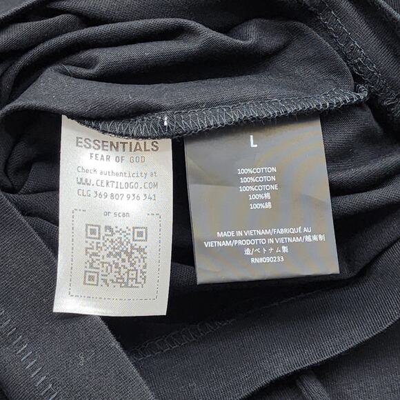 Fear of God Essentials Oversized Crewneck T-Shirt in Black - NWT - Picture 9 of 11